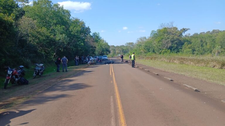 Tres motociclistas resultaron heridos tras un choque sobre la Ruta Provincial 216 en San Ignacio