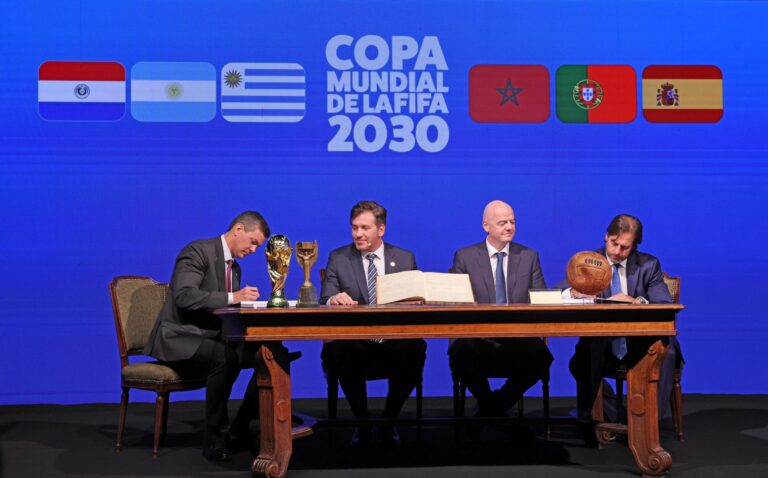 Alegría en la frontera: La FIFA confirmó también a Paraguay entre las seis sedes de la Copa del Mundo 2030