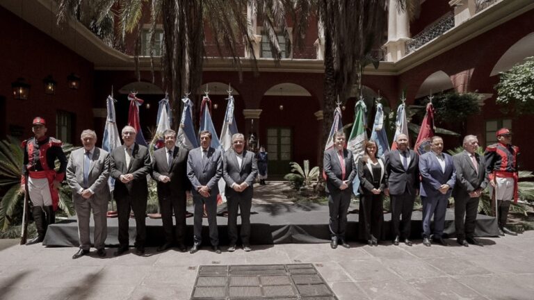 Posadas reúne al Norte Grande: Passalacqua recibe a nueve gobernadores y a Diego Santilli