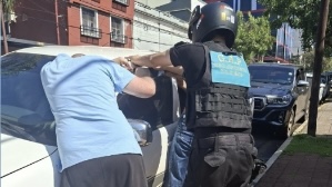 Rescataron a una nena de un año que quedó encerrada dentro de una camioneta en Posadas