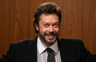 Murió Tim Curry, uno de los actores británicos más importantes de las últimas décadas