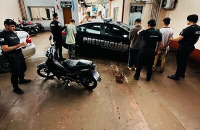 Detuvieron a un joven y demoraron a dos adolescentes tras el robo de una moto en Oberá