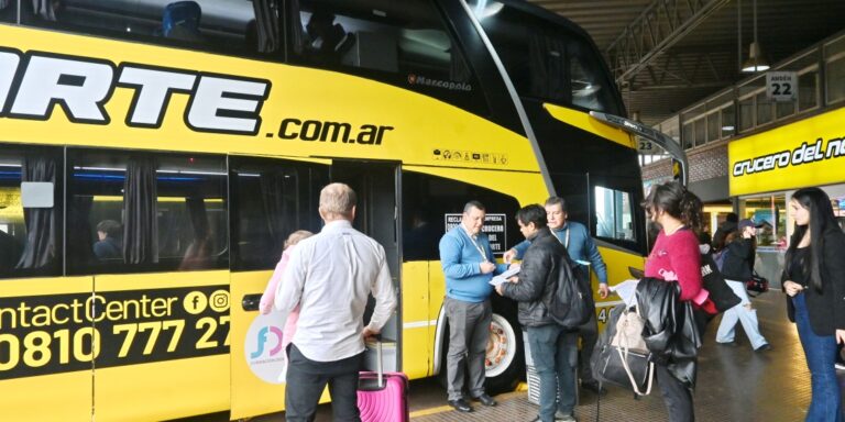 Crucero del Norte suspendió todas sus salidas desde Buenos Aires hasta nuevo aviso