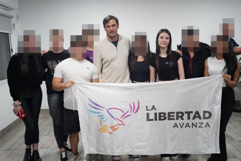 “Qué asco me da esta negrada”: polémica por un video de una referente de LLA Oberá durante la protesta yerbatera en Iguazú