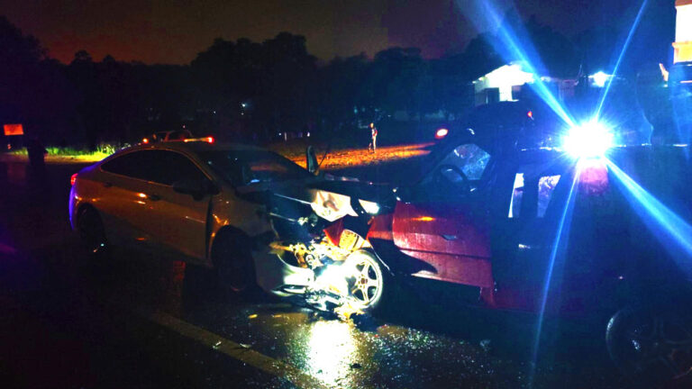 Choque frontal en Bernardo de Irigoyen dejó cinco heridos: uno de los conductores dio positivo en alcoholemia