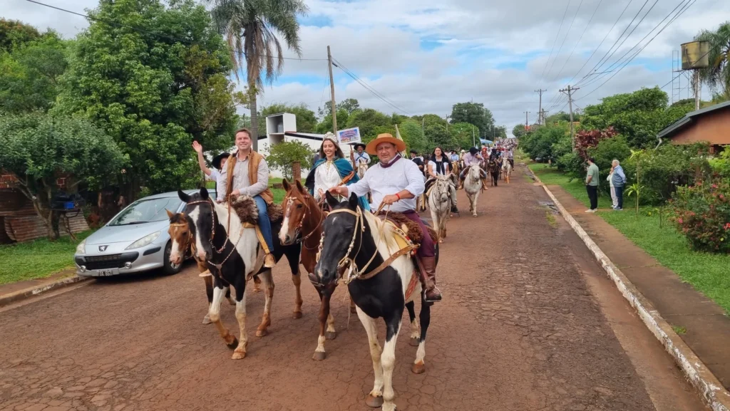 San José celebró la Fiesta Provincial del Caballo con unos 200 jinetes de Misiones y Corrientes
