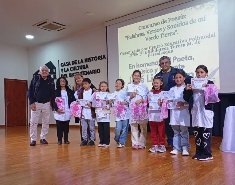 Oberá reconoció las producciones literarias de niños y jóvenes