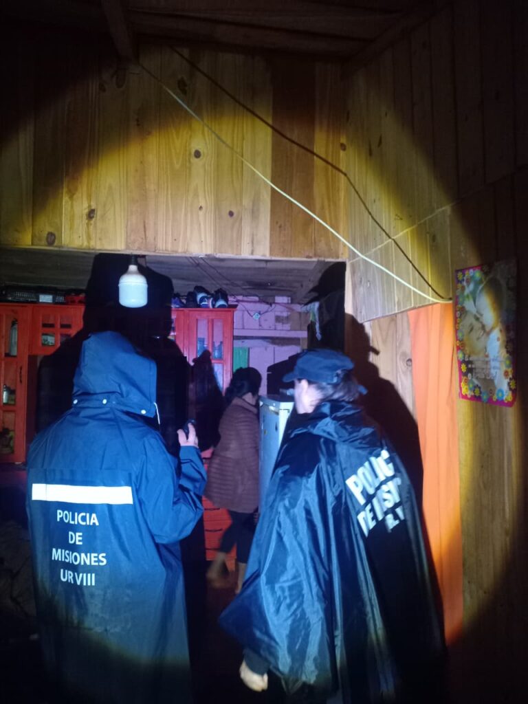 Temporal en Misiones: 40 viviendas dañadas, una familia evacuada y tres puentes permanecen cortados